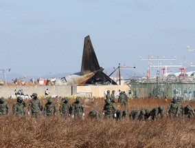 韩国济州航空客机事故暴露务安机场多重隐患